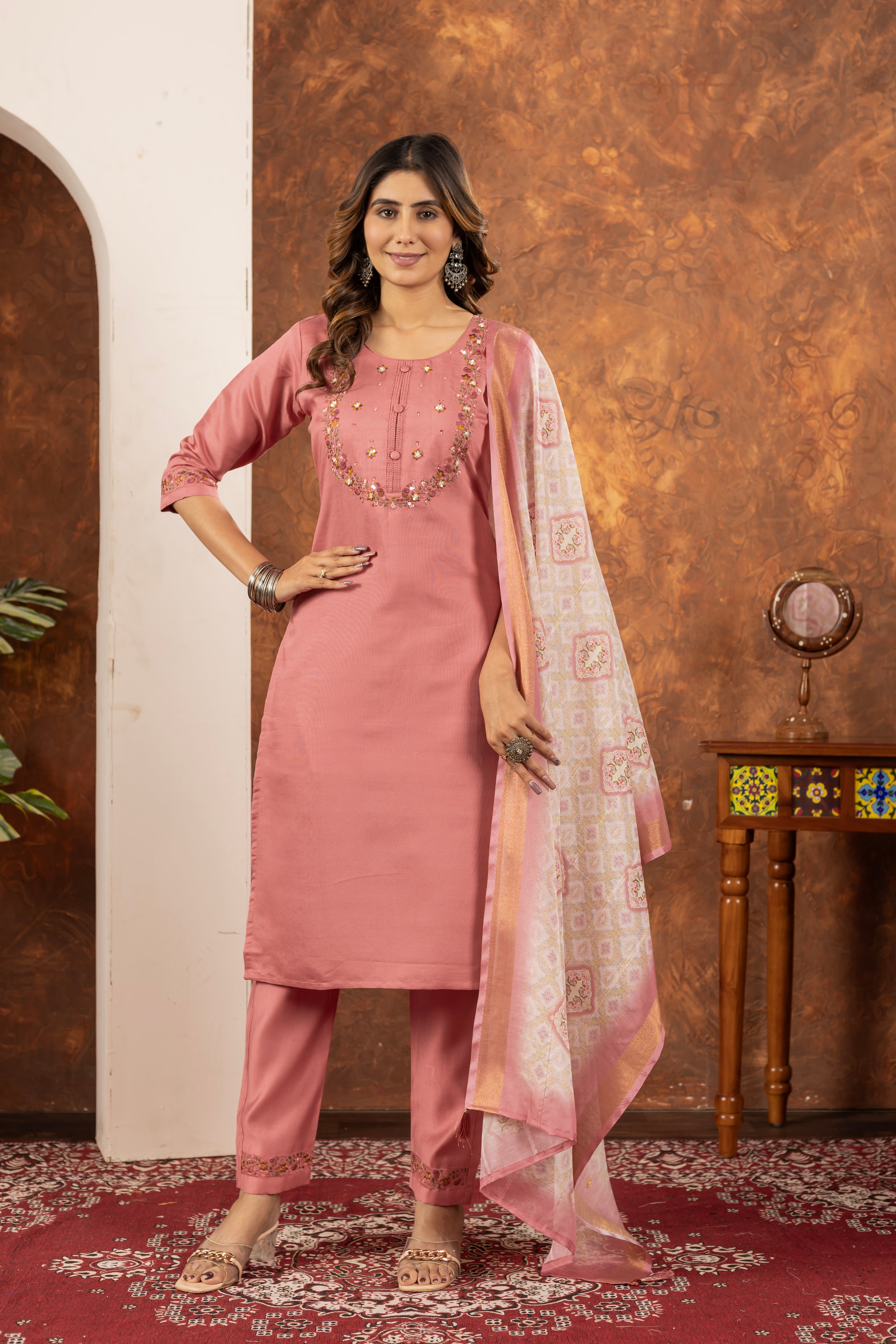Elegant Straight Kurti Pant Dupatta Set
