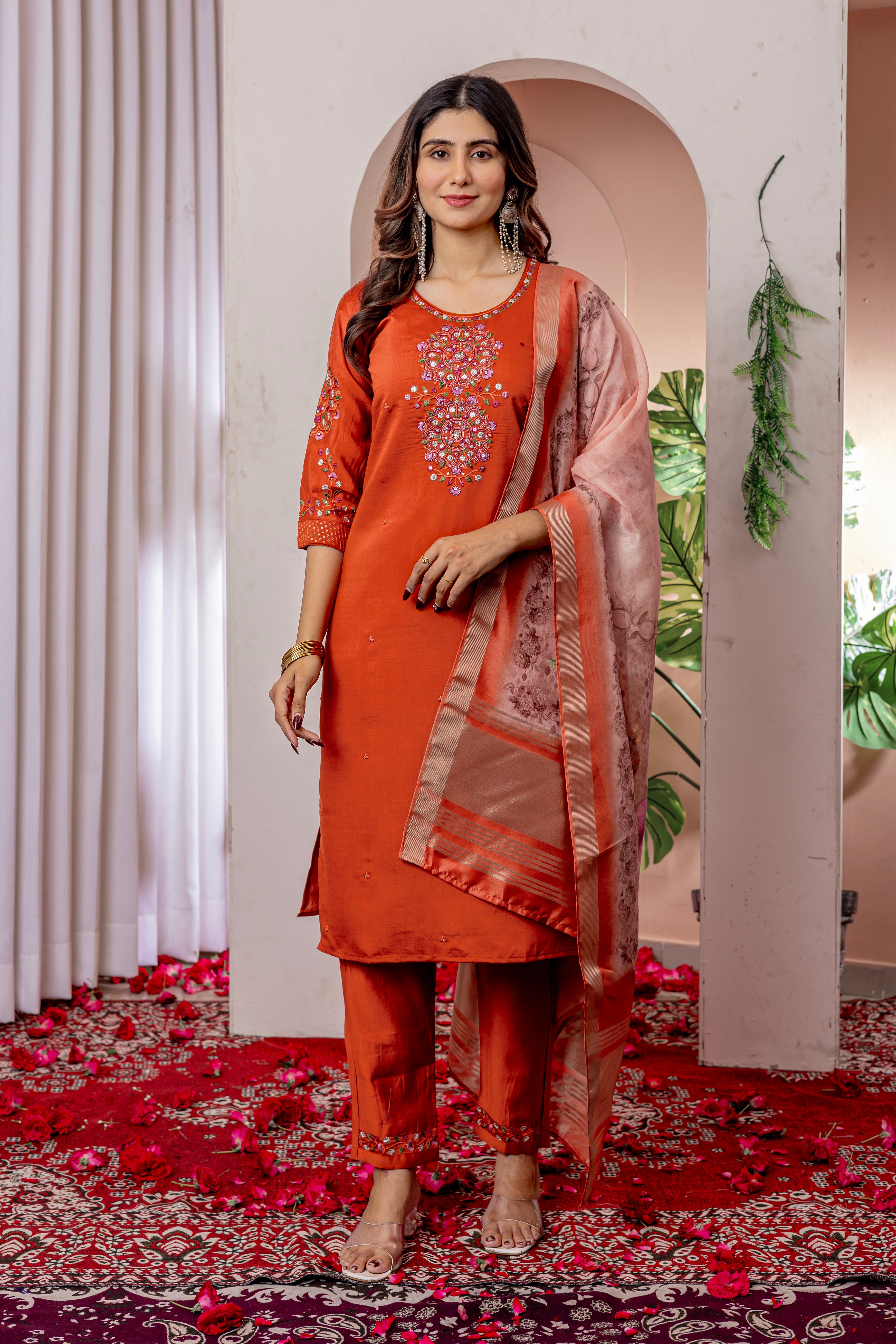 Elegant Straight Kurti Pant Dupatta Set