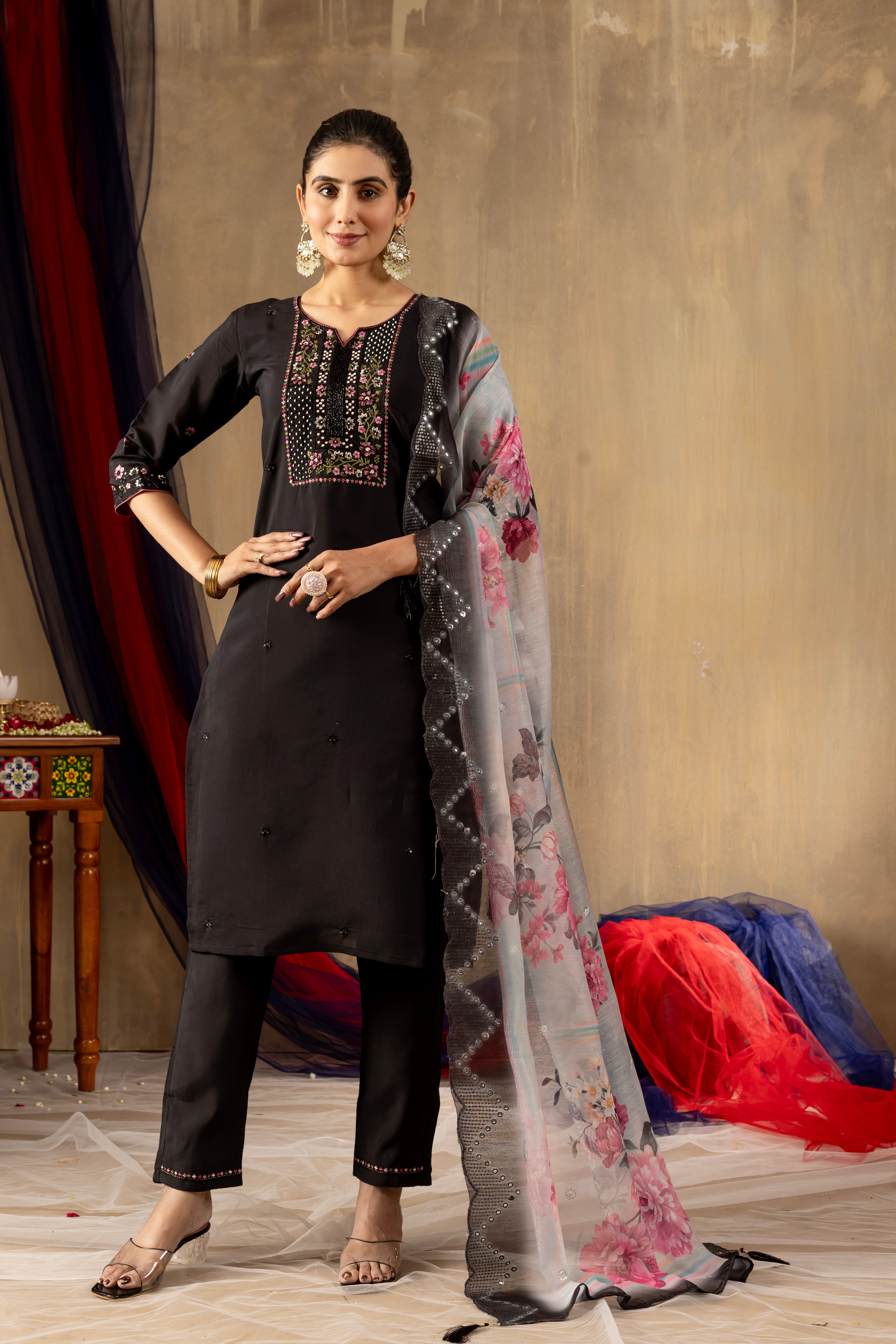 Black Elegant Straight Kurti Pant Dupatta Set