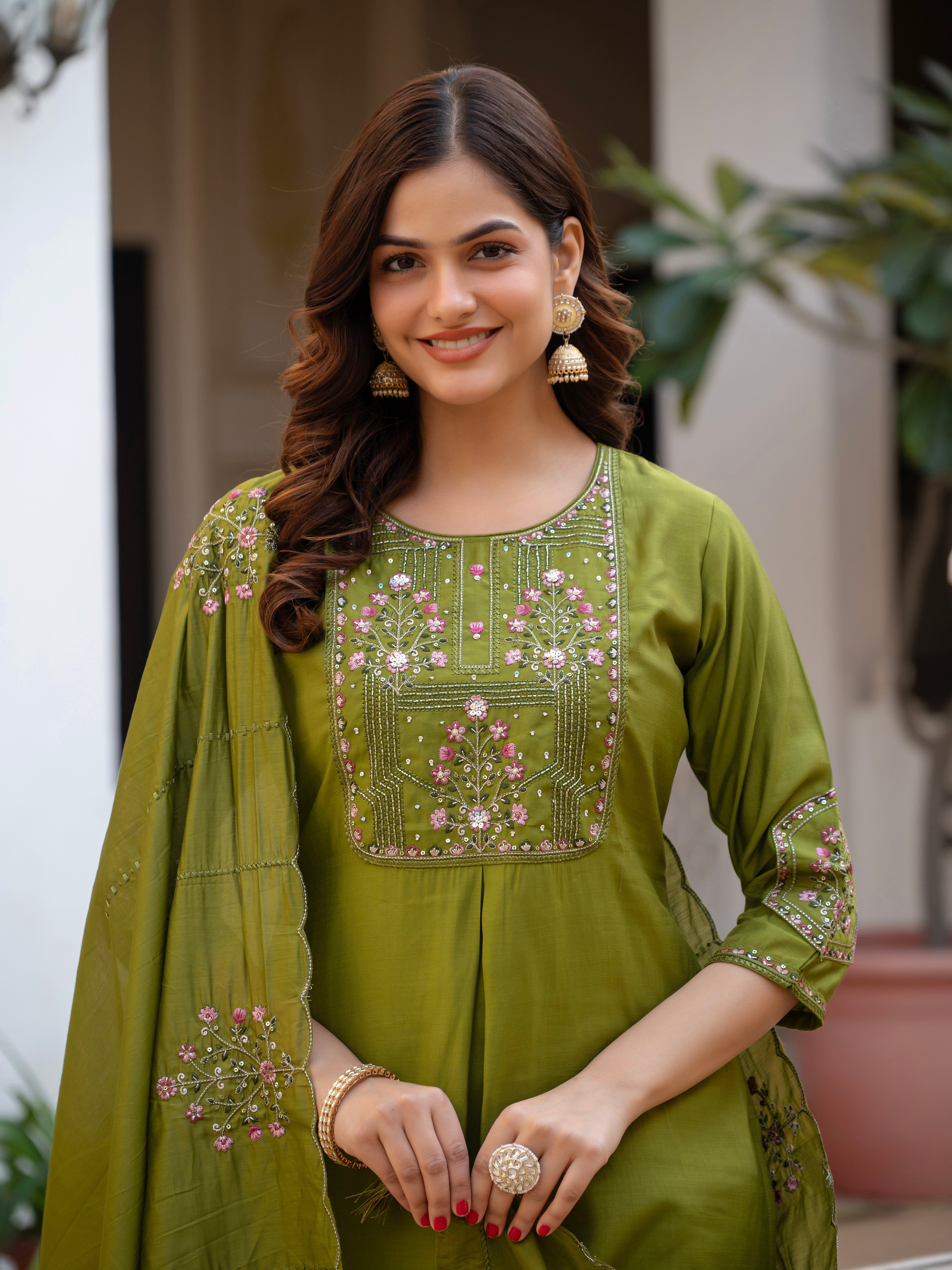 Name: Multi Embroidery Sequins with Hand Work kurti