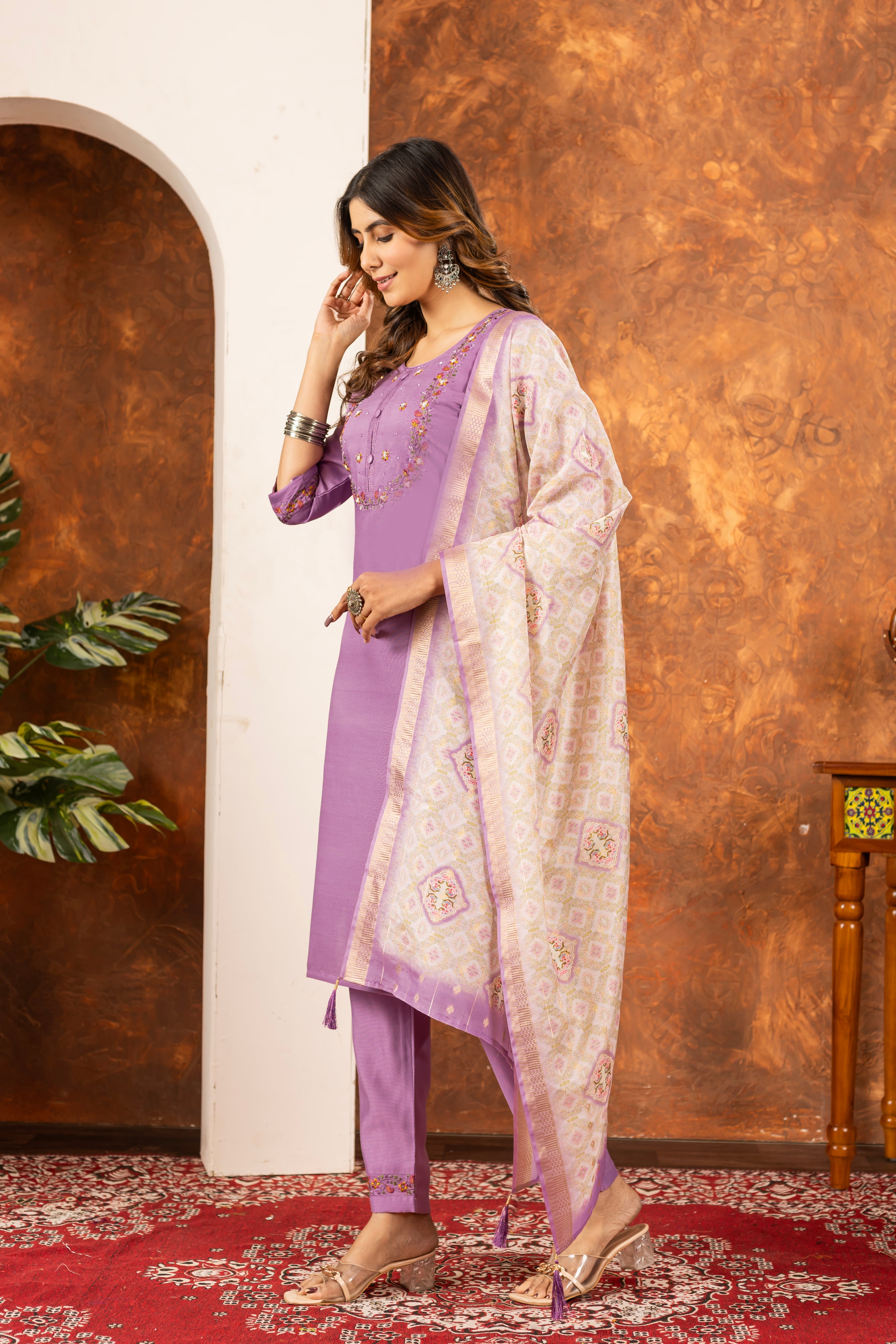 Elegant Straight Kurti Pant Dupatta Set