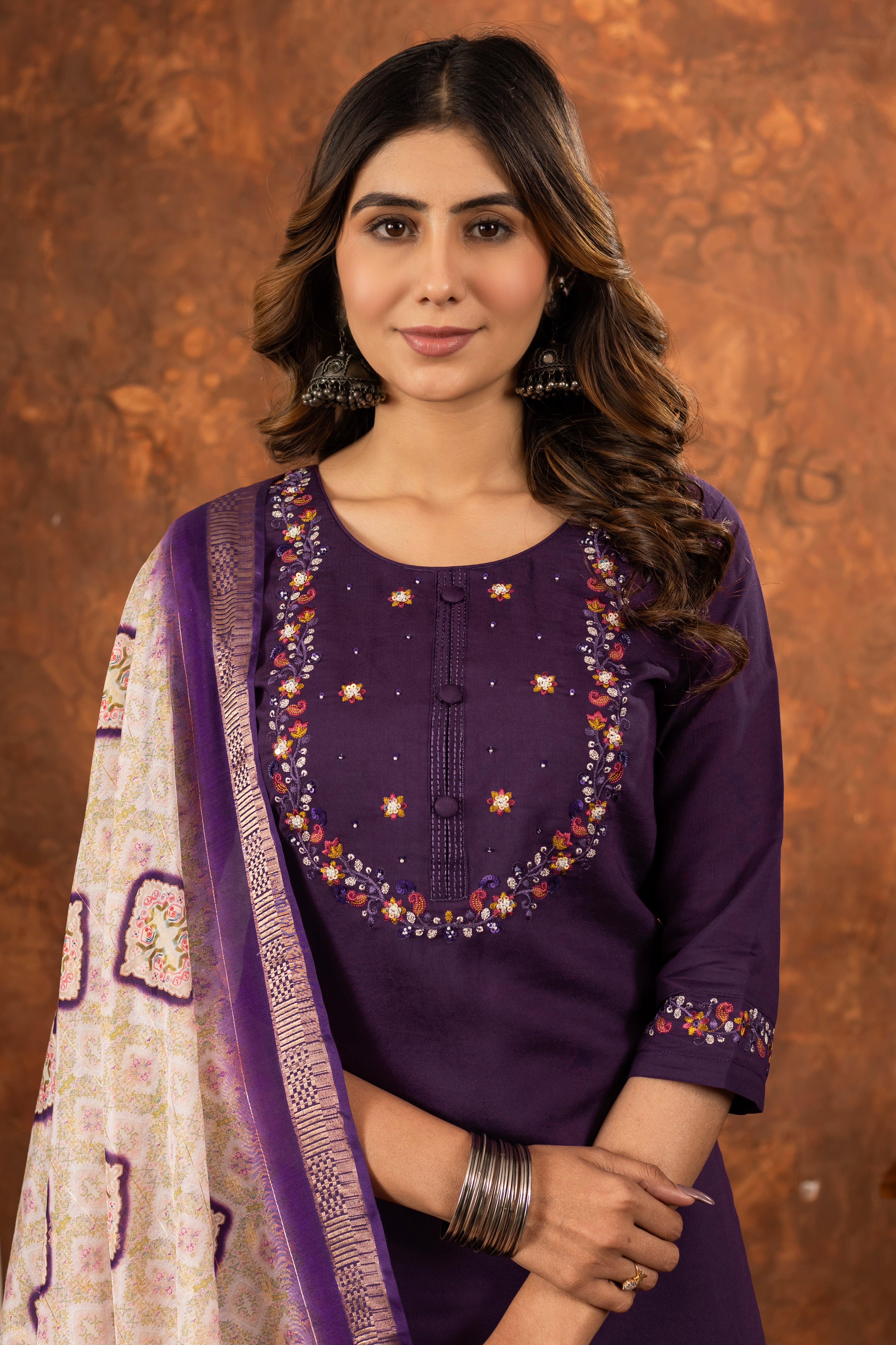Elegant Straight Kurti Pant Dupatta Set