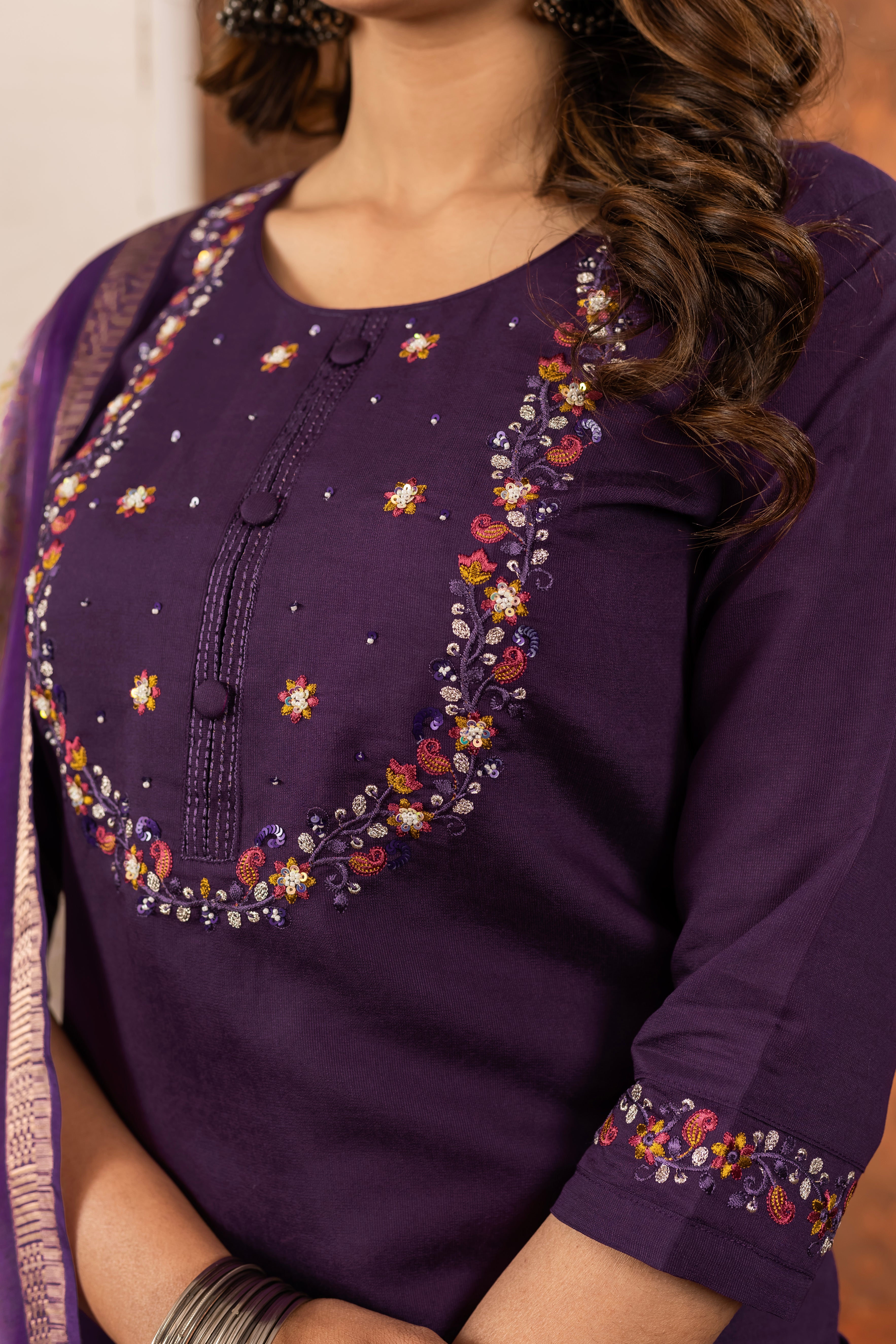 Elegant Straight Kurti Pant Dupatta Set