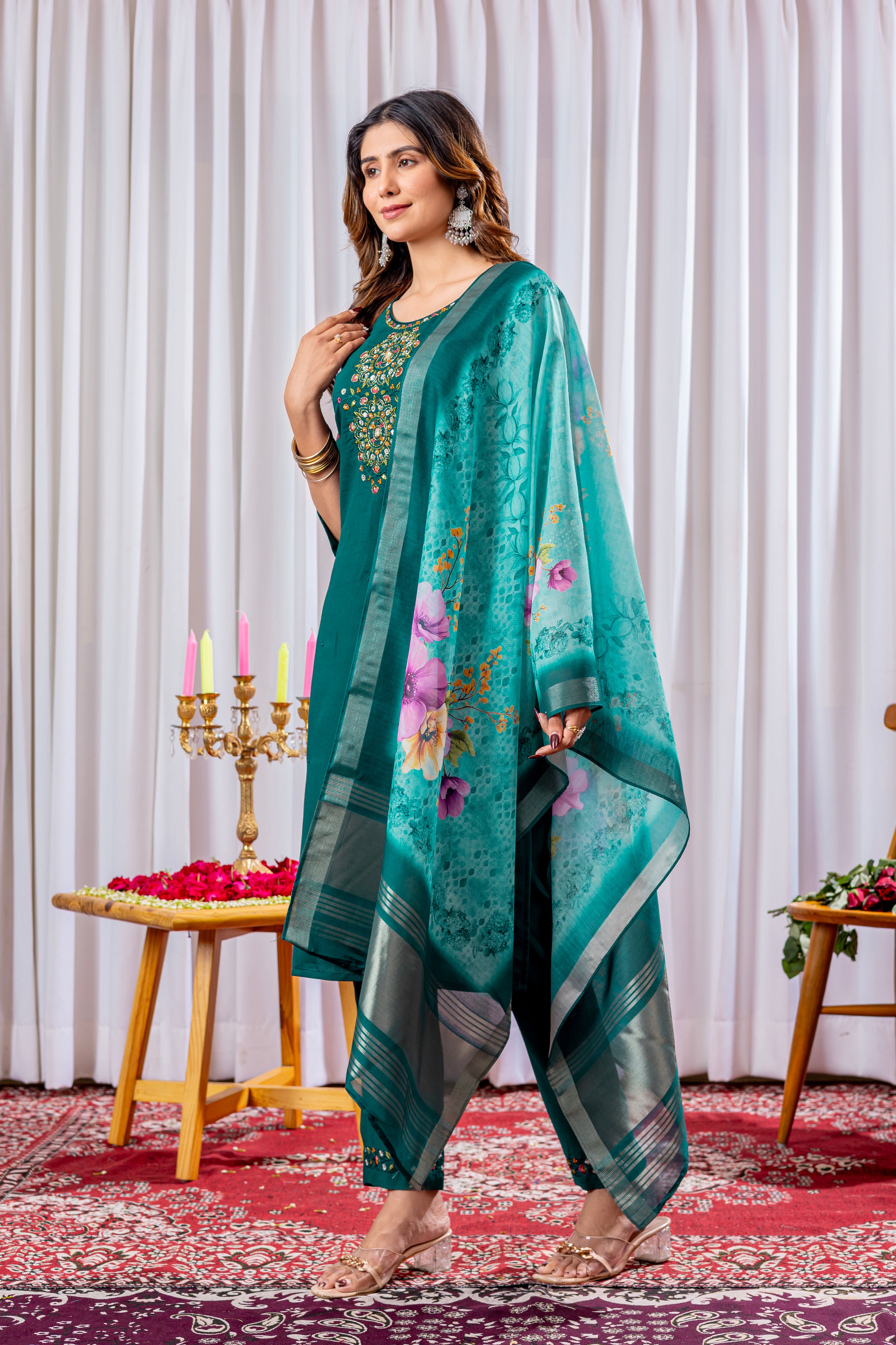 Elegant Straight Kurti Pant Dupatta Set