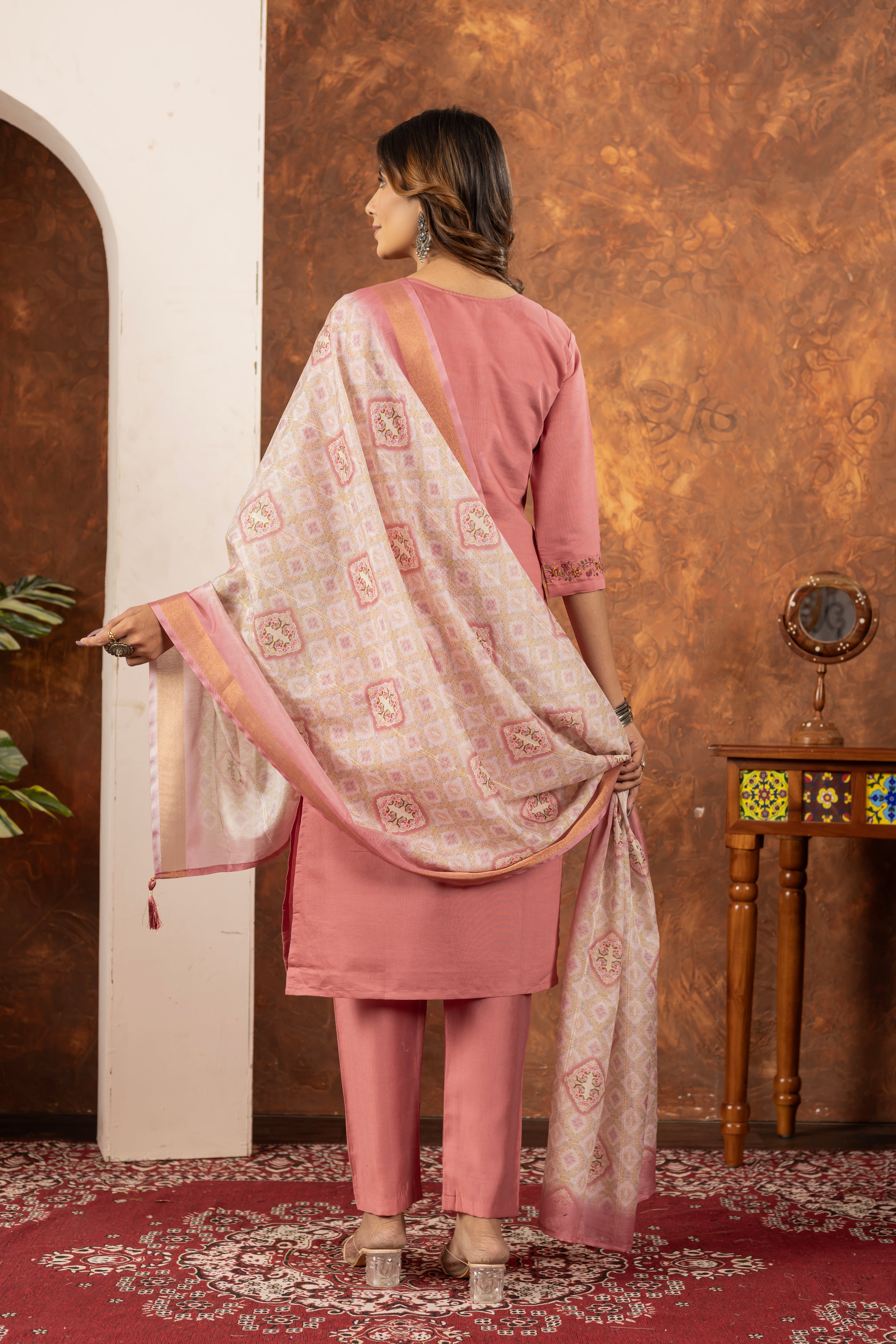 Elegant Straight Kurti Pant Dupatta Set