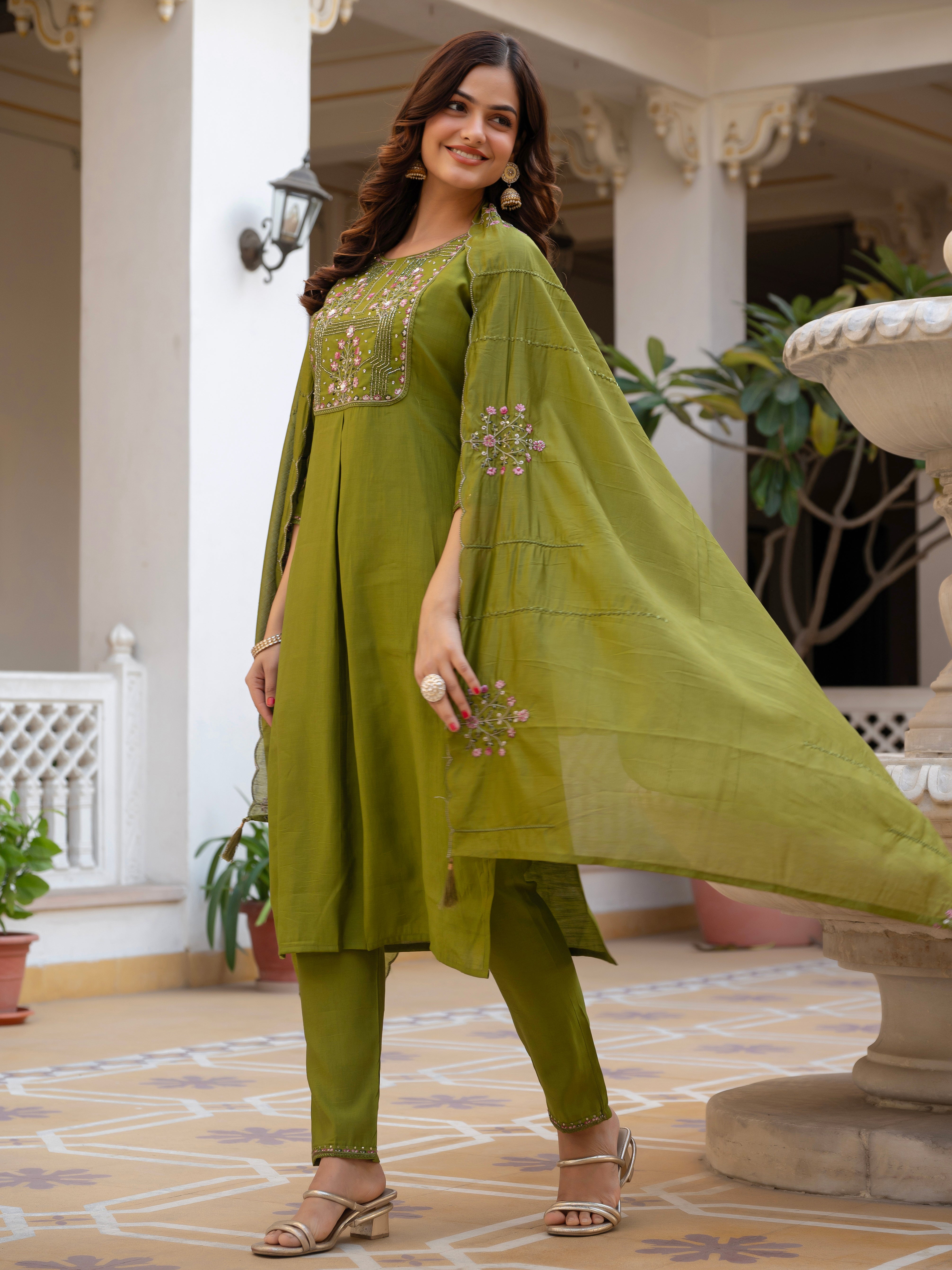 Name: Multi Embroidery Sequins with Hand Work kurti