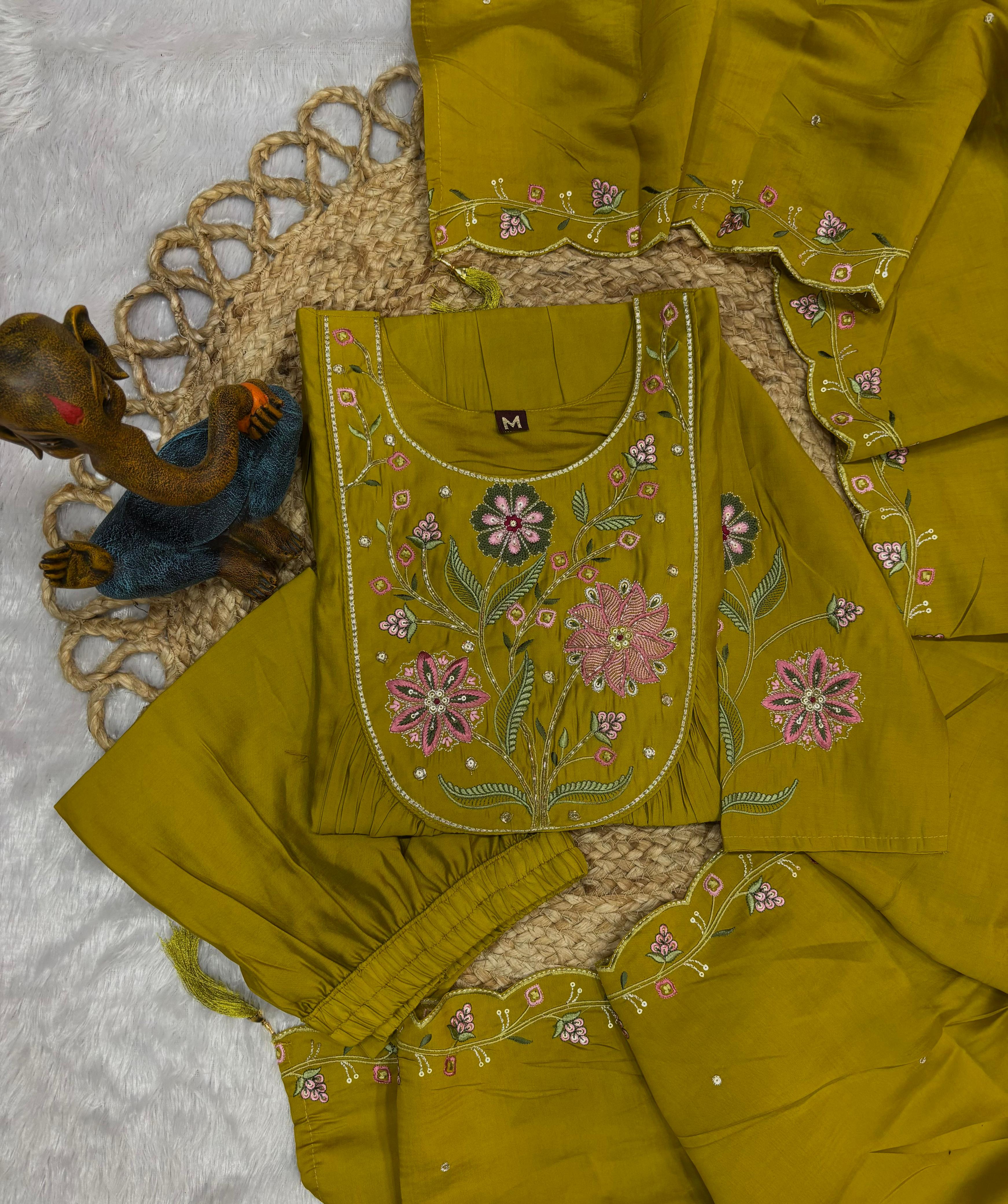 Multi Embroidery Thread With Hand Work kurti